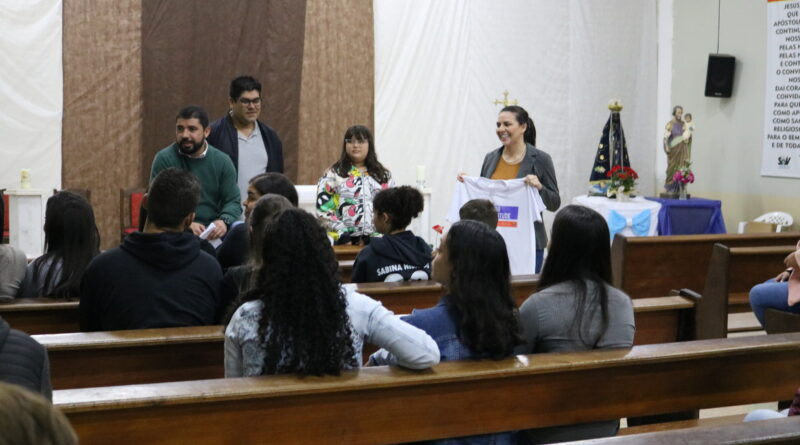 Encontro marca articulações para grupo de jovens na Paróquia São Roque